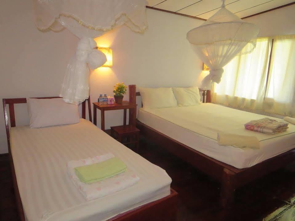 Dokchampa Guesthouse Bankhon Kültér fotó